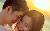 [ẢNH] Ông Cao Thắng cầu hôn Đông Nhi sau 10 năm bên nhau